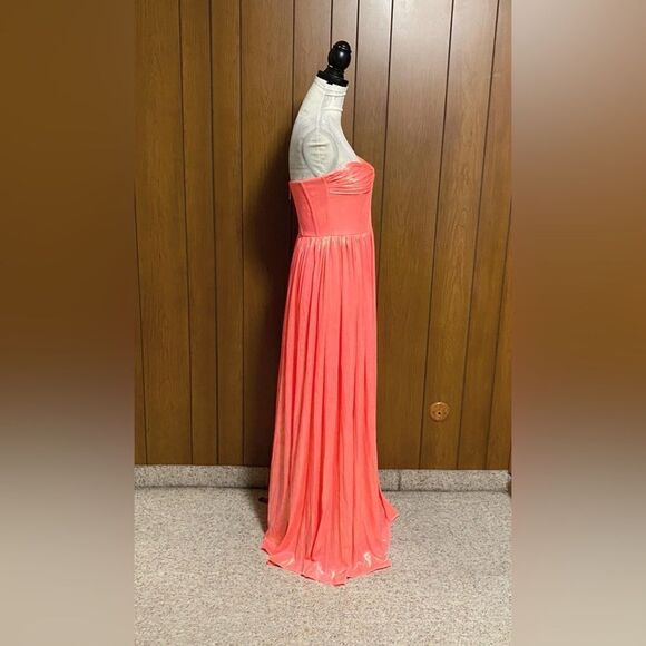 Bronx and Banco Florence Strapless Metallic Gown size L - Picture 8 of 11